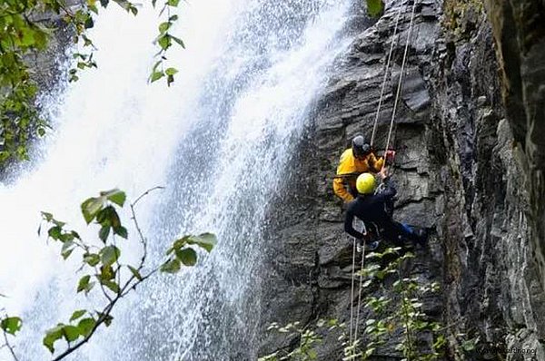 Canyoning Hindseter GUIDE