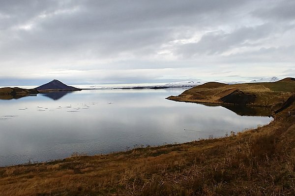 Akureyri & Myvatn GUIDE