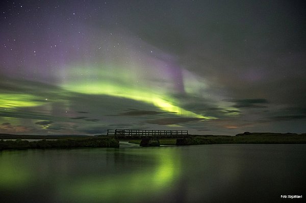 Akureyri Aurora GUIDE