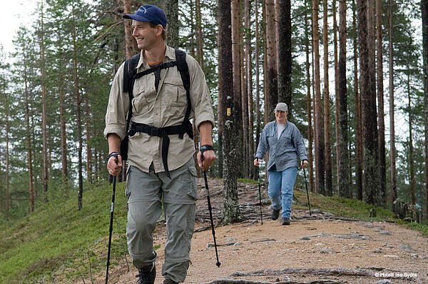 Iso Syöte Nordic Walking GUIDE