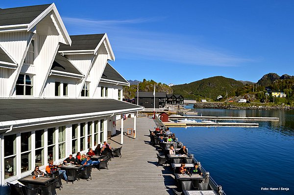 Senja Hotel Hamn - Hamn i Senja